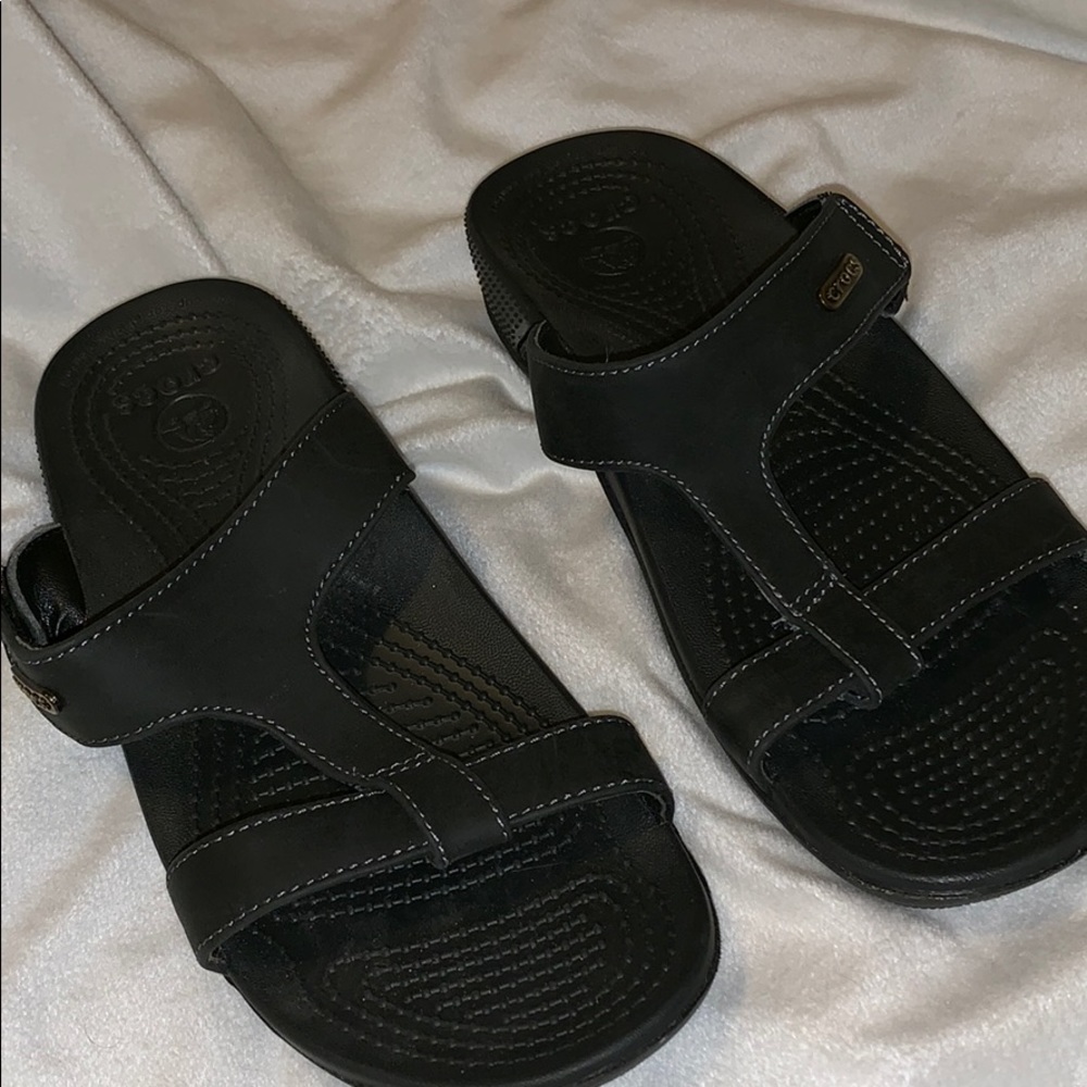 Crocs shoes | Crocs ella black